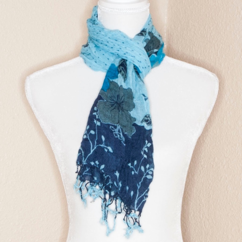 Blue Flower  Print Scarf